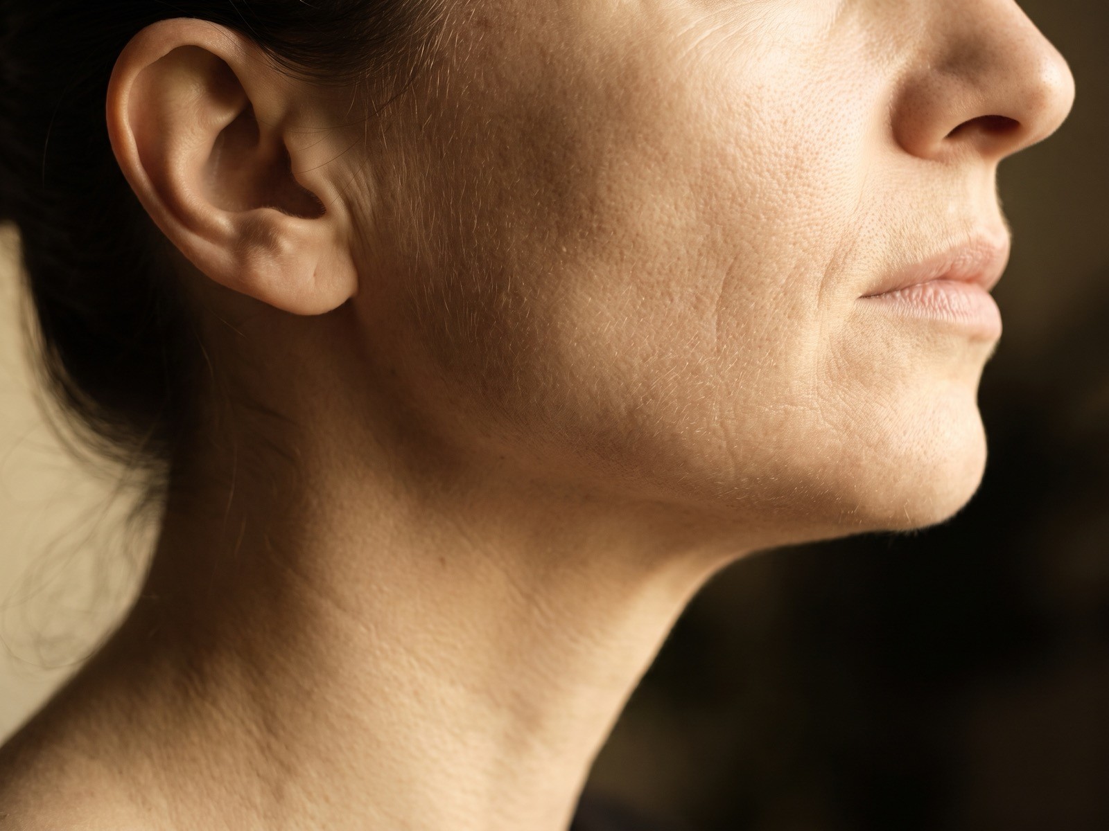 Detalhe do contorno mandibular