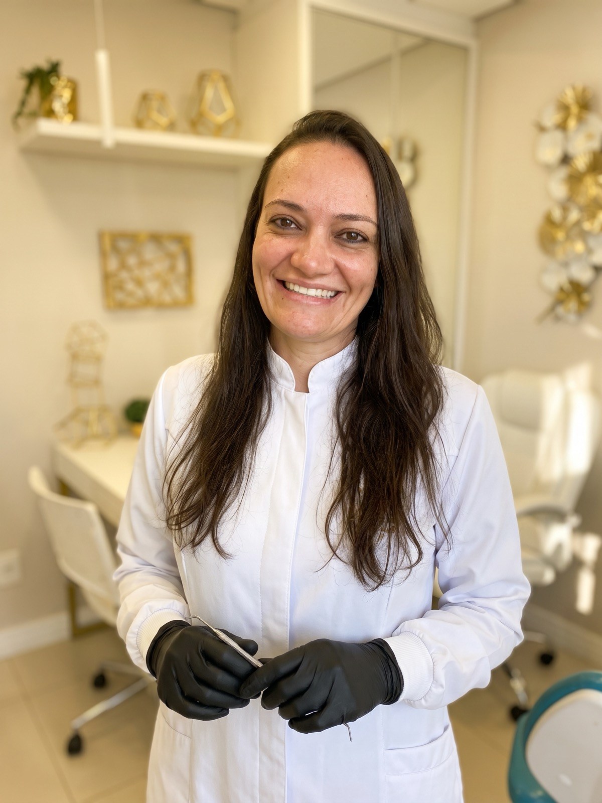 Retrato da cirurgiã-dentista responsável pela Gabardo Odontologia